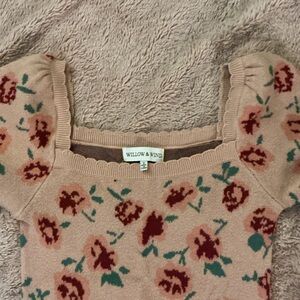 Willow & Wind Floral Knit Top Sz. S